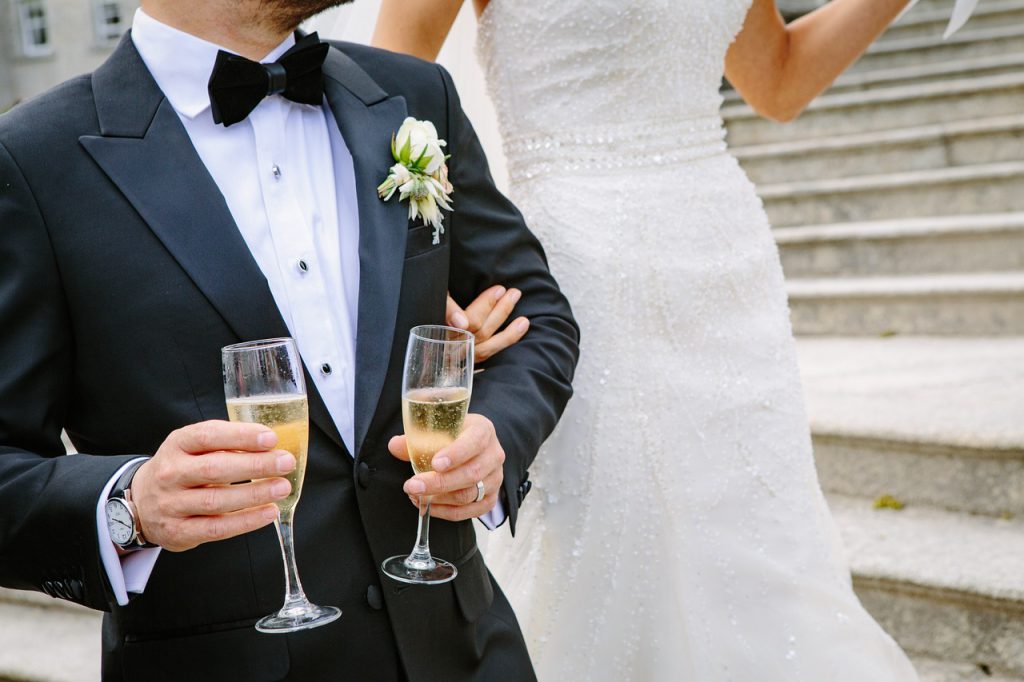 wedding, ceremony, champagne-1868868.jpg